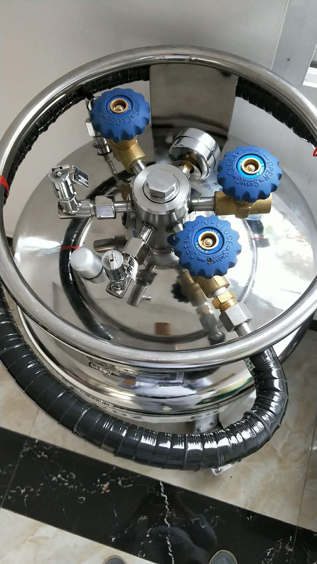 自增壓液氮罐 自增壓液氮罐